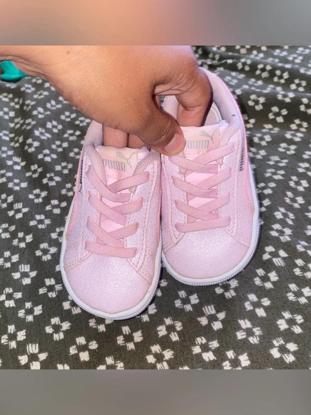 Puma Kids Pink Low-Top Lace-Up Sneakers